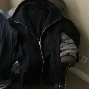 Blk zip front hoodie